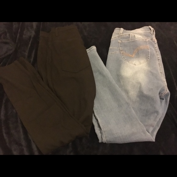 Fashion nova jeans LOT - Picture 3 of 5